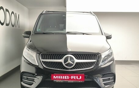 Mercedes-Benz V-Класс, 2019 год, 6 174 000 рублей, 2 фотография