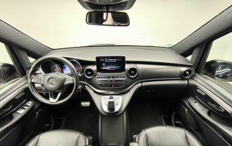 Mercedes-Benz V-Класс, 2019 год, 6 174 000 рублей, 7 фотография