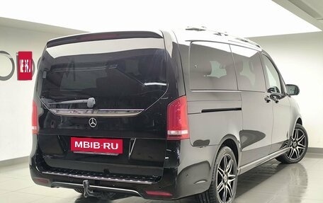 Mercedes-Benz V-Класс, 2019 год, 6 174 000 рублей, 4 фотография