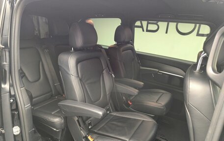 Mercedes-Benz V-Класс, 2019 год, 6 174 000 рублей, 23 фотография