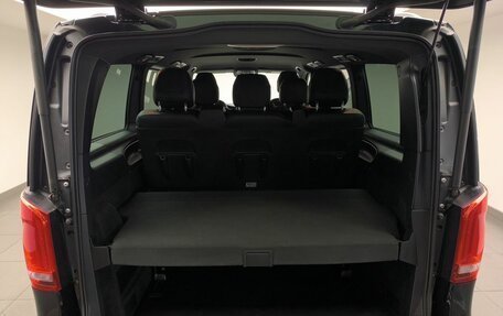 Mercedes-Benz V-Класс, 2019 год, 6 174 000 рублей, 27 фотография
