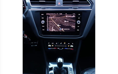 Volkswagen Tiguan II, 2023 год, 2 150 000 рублей, 15 фотография