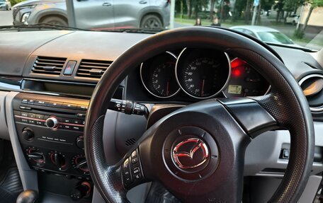 Mazda Axela, 2005 год, 385 000 рублей, 10 фотография