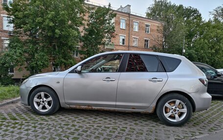Mazda Axela, 2005 год, 385 000 рублей, 2 фотография