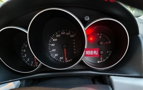 Mazda Axela, 2005 год, 385 000 рублей, 11 фотография