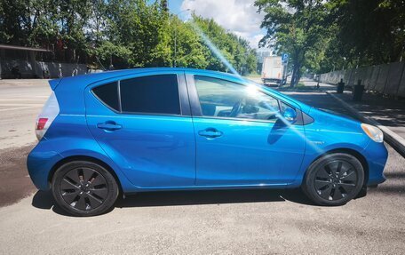 Toyota Prius c I, 2012 год, 1 040 000 рублей, 4 фотография