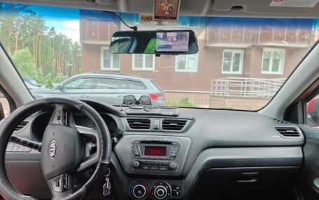 KIA Rio III рестайлинг, 2013 год, 600 000 рублей, 9 фотография