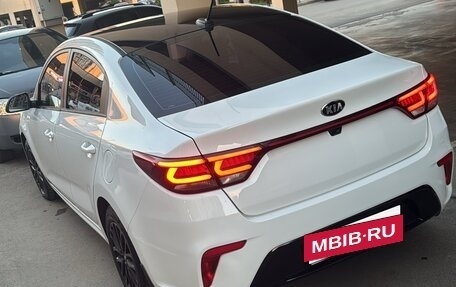 KIA Rio IV, 2019 год, 1 050 000 рублей, 2 фотография
