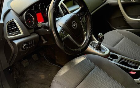 Opel Astra J, 2010 год, 540 000 рублей, 8 фотография