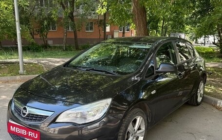 Opel Astra J, 2010 год, 540 000 рублей, 3 фотография