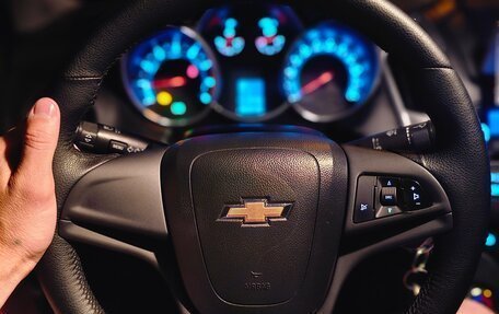 Chevrolet Cruze II, 2013 год, 870 000 рублей, 9 фотография