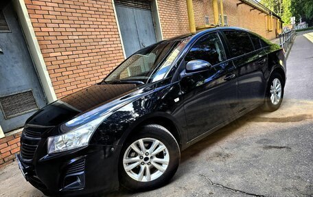 Chevrolet Cruze II, 2013 год, 870 000 рублей, 2 фотография