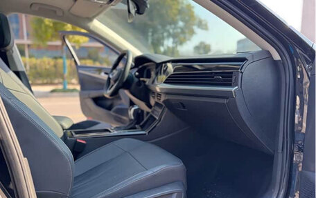 Volkswagen Passat B8 рестайлинг, 2023 год, 1 650 000 рублей, 10 фотография