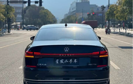 Volkswagen Passat B8 рестайлинг, 2023 год, 1 650 000 рублей, 6 фотография