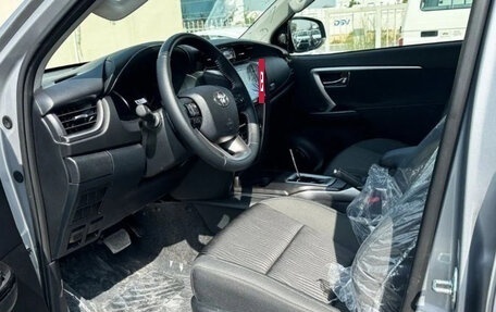 Toyota Fortuner II, 2026 год, 4 115 000 рублей, 8 фотография