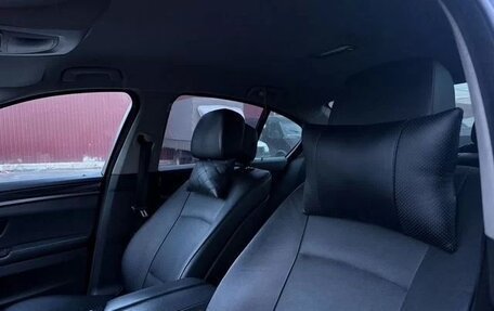 BMW 5 серия, 2011 год, 1 200 000 рублей, 12 фотография