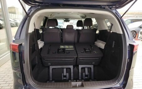 KIA Carnival, 2021 год, 3 749 000 рублей, 9 фотография
