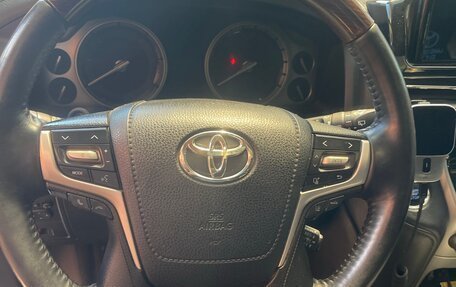 Toyota Land Cruiser 200, 2015 год, 5 200 000 рублей, 9 фотография