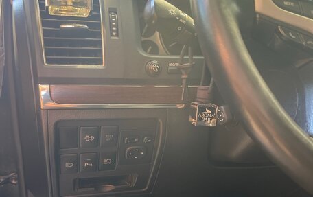 Toyota Land Cruiser 200, 2015 год, 5 200 000 рублей, 10 фотография