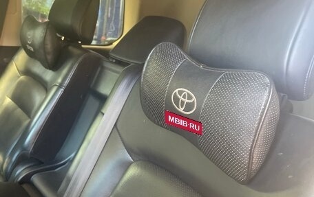 Toyota Land Cruiser 200, 2015 год, 5 200 000 рублей, 7 фотография