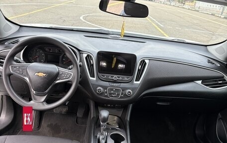Chevrolet Malibu IX, 2020 год, 1 400 000 рублей, 7 фотография