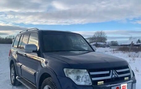 Mitsubishi Pajero IV, 2007 год, 1 300 000 рублей, 5 фотография