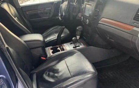 Mitsubishi Pajero IV, 2007 год, 1 300 000 рублей, 9 фотография