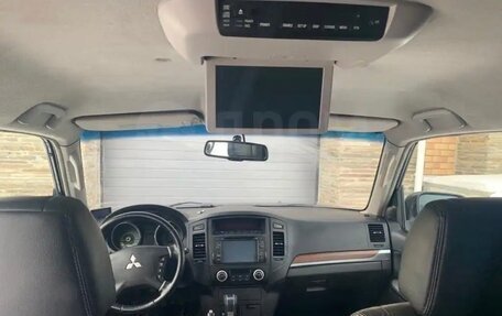 Mitsubishi Pajero IV, 2007 год, 1 300 000 рублей, 11 фотография