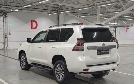 Toyota Land Cruiser Prado 150 рестайлинг 2, 2014 год, 2 990 000 рублей, 8 фотография