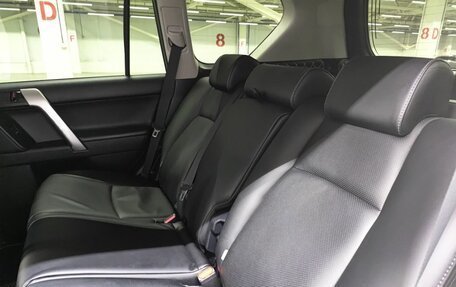 Toyota Land Cruiser Prado 150 рестайлинг 2, 2014 год, 2 990 000 рублей, 15 фотография