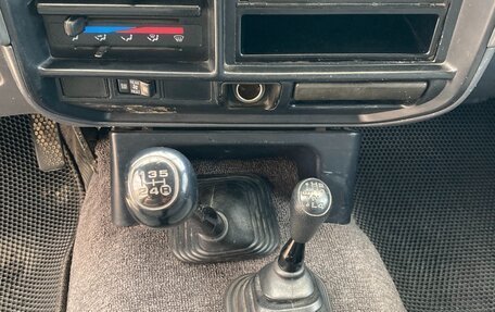 Toyota Land Cruiser 80 рестайлинг, 1996 год, 1 800 000 рублей, 9 фотография