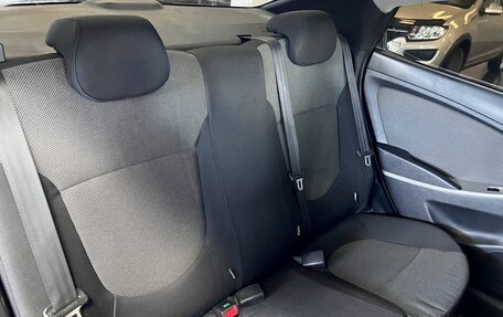 Hyundai Solaris II рестайлинг, 2011 год, 645 000 рублей, 13 фотография