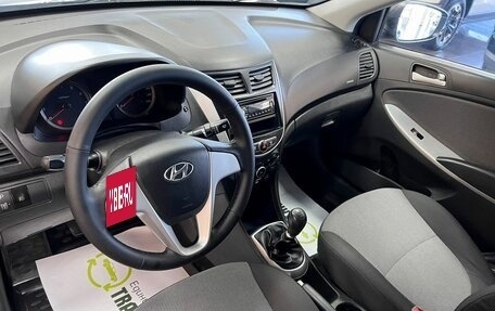 Hyundai Solaris II рестайлинг, 2011 год, 645 000 рублей, 9 фотография