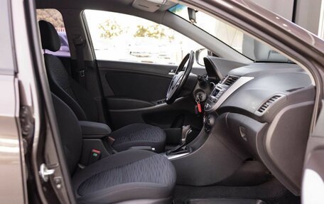 Hyundai Solaris II рестайлинг, 2014 год, 1 050 000 рублей, 19 фотография