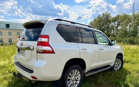 Toyota Land Cruiser Prado 150 рестайлинг 2, 2014 год, 3 550 000 рублей, 6 фотография