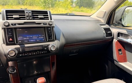 Toyota Land Cruiser Prado 150 рестайлинг 2, 2014 год, 3 550 000 рублей, 10 фотография