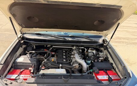 Toyota Land Cruiser Prado 150 рестайлинг 2, 2014 год, 3 550 000 рублей, 17 фотография