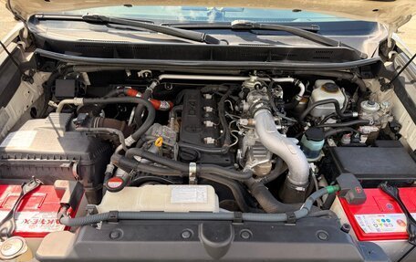 Toyota Land Cruiser Prado 150 рестайлинг 2, 2014 год, 3 550 000 рублей, 18 фотография