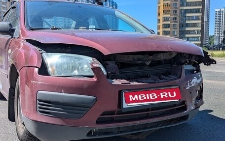 Ford Focus II рестайлинг, 2005 год, 121 000 рублей, 1 фотография
