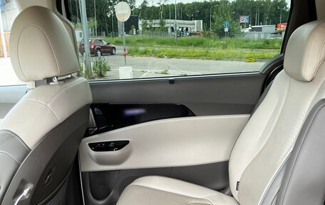 KIA Carnival, 2021 год, 4 400 000 рублей, 36 фотография
