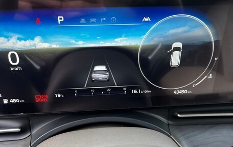 KIA Carnival, 2021 год, 4 400 000 рублей, 29 фотография