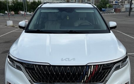 KIA Carnival, 2021 год, 4 400 000 рублей, 24 фотография