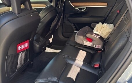 Volvo S90 II рестайлинг, 2017 год, 3 050 000 рублей, 7 фотография