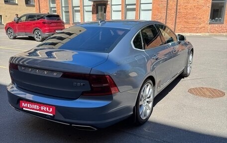 Volvo S90 II рестайлинг, 2017 год, 3 050 000 рублей, 5 фотография