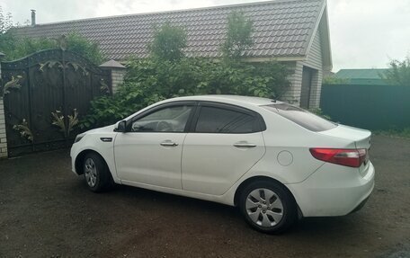 KIA Rio III рестайлинг, 2013 год, 650 000 рублей, 5 фотография