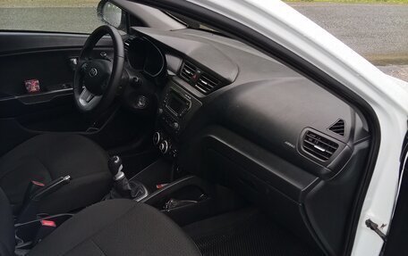 KIA Rio III рестайлинг, 2013 год, 650 000 рублей, 8 фотография