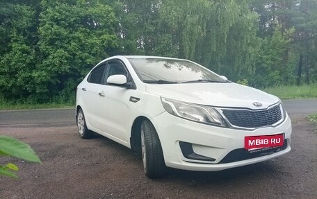 KIA Rio III рестайлинг, 2013 год, 650 000 рублей, 3 фотография
