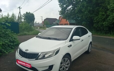 KIA Rio III рестайлинг, 2013 год, 650 000 рублей, 10 фотография