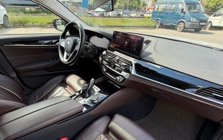 BMW 5 серия, 2021 год, 4 800 000 рублей, 13 фотография