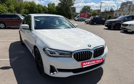 BMW 5 серия, 2021 год, 4 800 000 рублей, 10 фотография